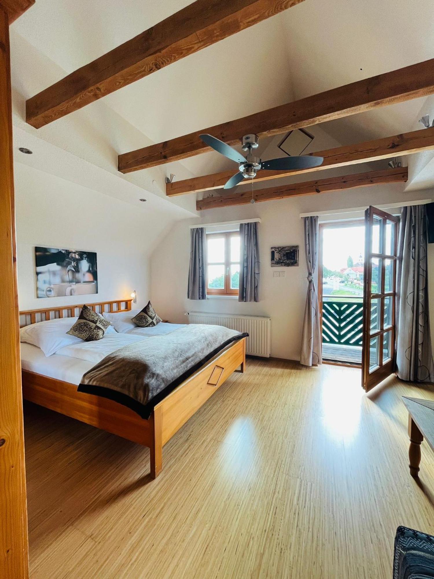 Wohlmuth-Lueckl Hotel Kitzeck im Sausal Room photo